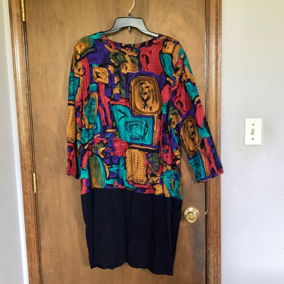 Vintage Dresses & Skirts - Vintage dress 80s 90s abstract print w black on the bottom office